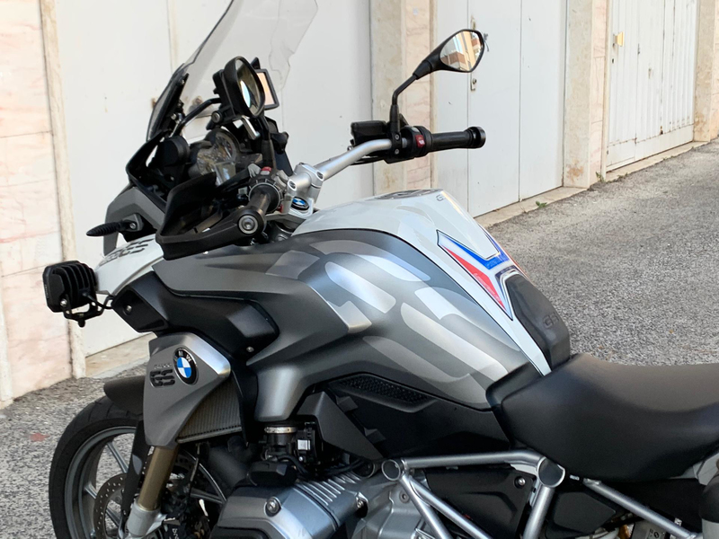 Decoração lateral de depósito - BMW R1200 GS - 2013 a 2016
