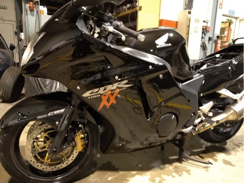 Decoração CBR 1100XX