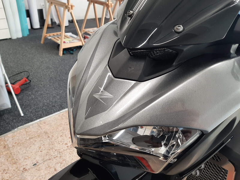 Decoração frontal Kawasaki Z900